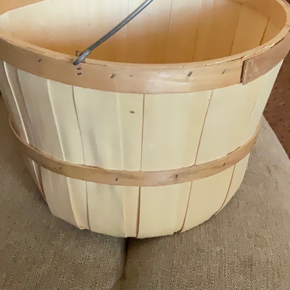 Hobby Lobby “Bushel” Farmhouse Basket, Table Decor Basket - Picture 2 of 11